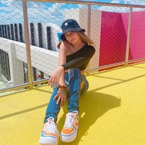 Meet your Posher, Angelina